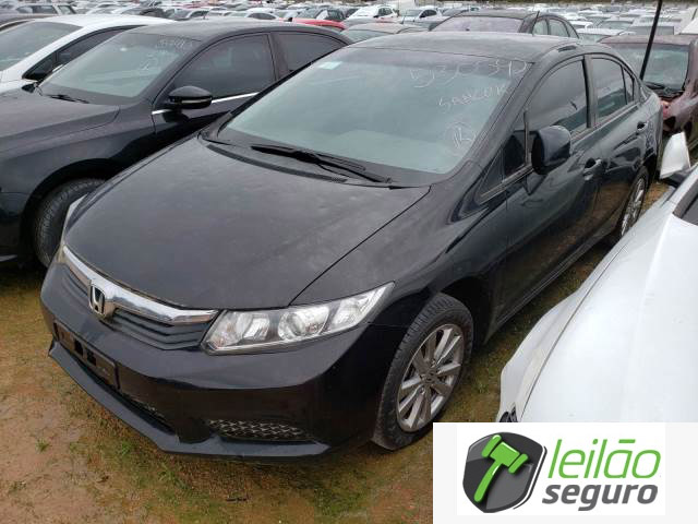LOTE 003 - HONDA CIVIC LXS 1.8 16V I-VTEC 2014