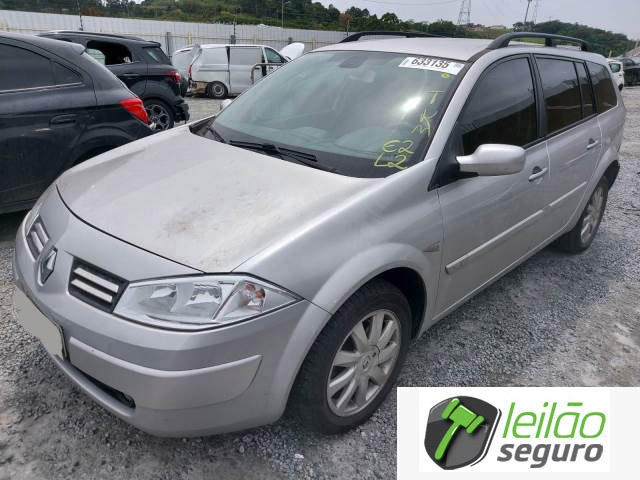 LOTE 008 - RENAULT MEGANE GRAND TOUR DYNAMIQUE 1.6 16V HI-FLEX 2013