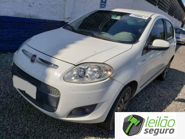 LOTE 028 - FIAT PALIO ESSENCE 1.6 16V  2015