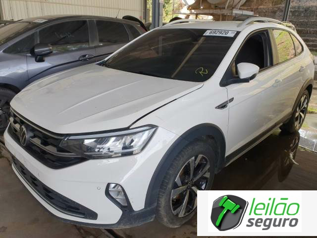 LOTE 015 - VOLKSWAGEN NIVUS HIGHLINE 200 AT 1.0 12V TSI TURBO 